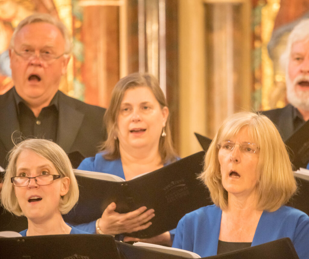 Oxford Pro Musica Singers in Exeter College Chapel